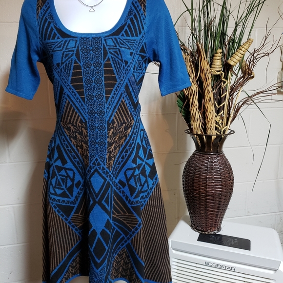 Flying Tomato Dresses & Skirts - Flying Tomato Aztec Geometric Design Sweater Dress Size Small Mini Dress